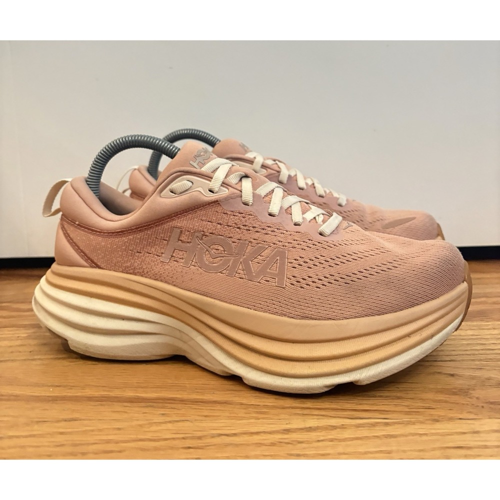 Hoka One One Women's Bondi 8 Sandstone/Cream Running Sneakers Shoes Size 7.5 US